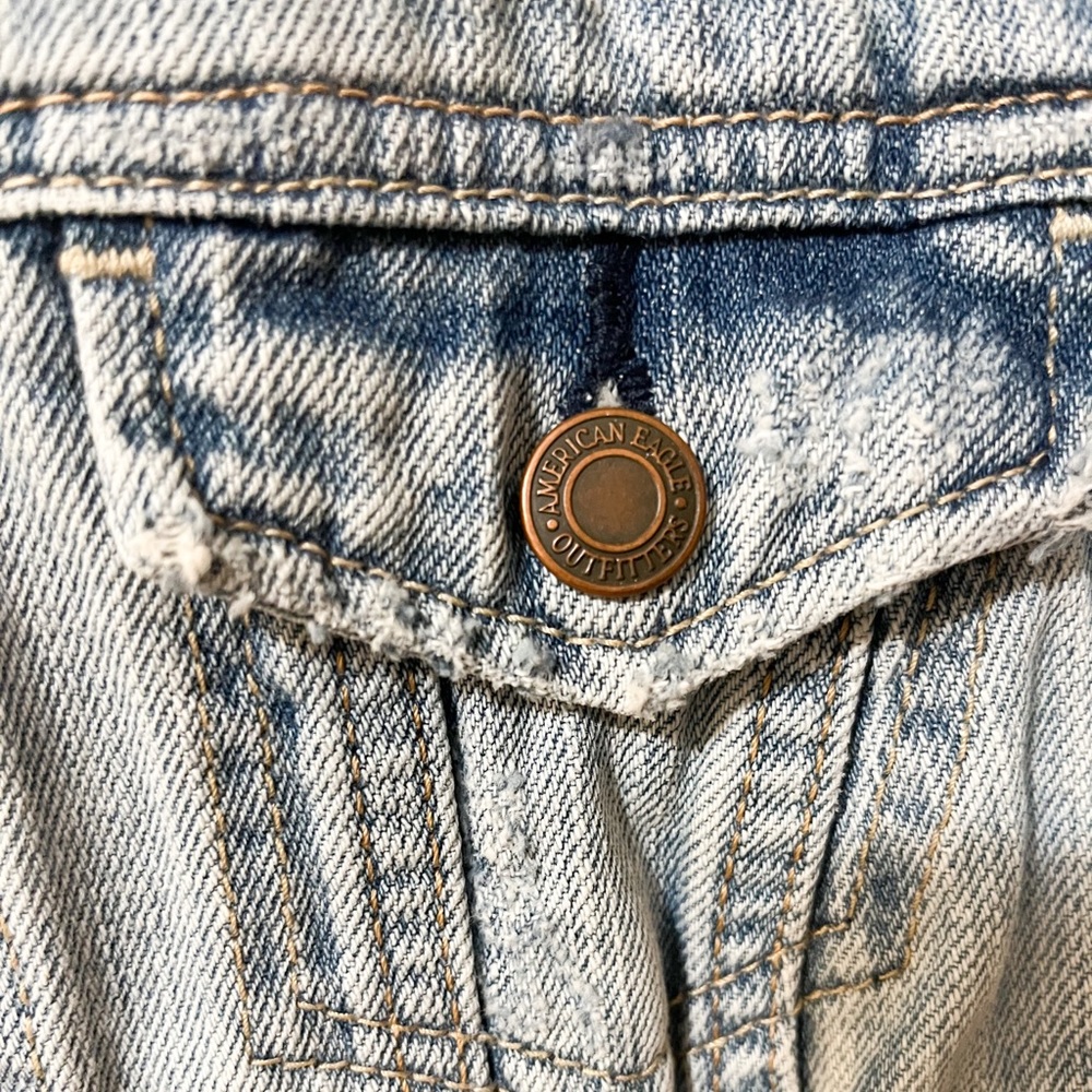 American Eagle light blue denim vest (size small) - Picture 3 of 5